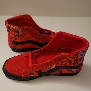 Van's **Rare Color** Men Size 6.5/ 8 Woman